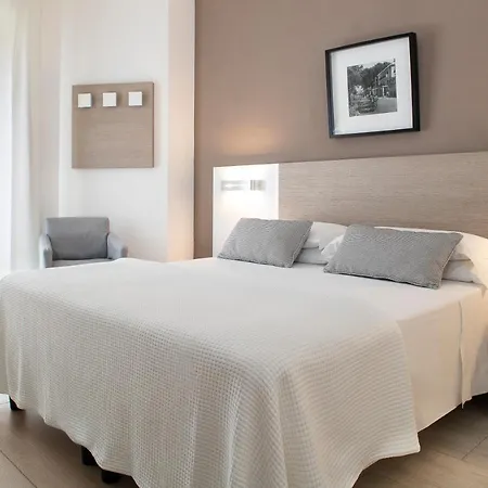Imperial Hotel 3*